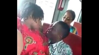 kenyan-woman-fingered-in-a-bus